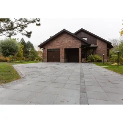 Betonilaatta 400x400x50 mm sileä musta