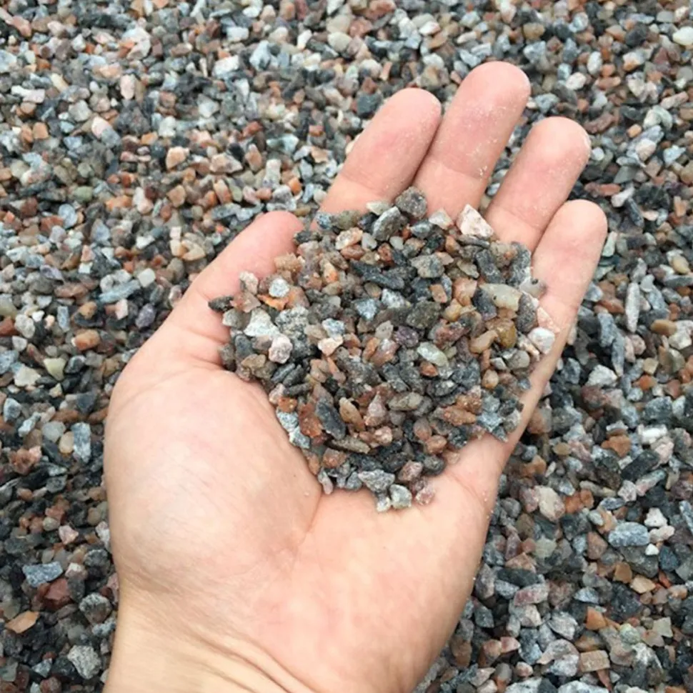 Hiekoitussepeli Siisti Piha 3-6mm sekavärinen eri kokoja