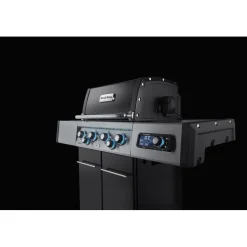Kaasugrilli Broil King iQue Regal Q 490 IR, 4 poltinta, sivukeitin infrapunalla, varraspaahdin