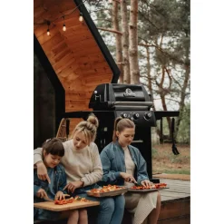 Kaasugrilli Broil King Royal 340 Shadow, 3 poltinta, sivukeitin