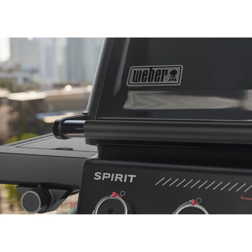 Kaasugrilli Weber Spirit EPX-435R Stealth, 4 poltinta, sivukeitin, musta