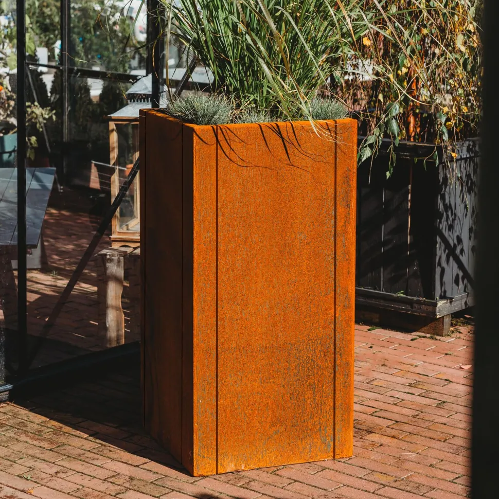 Kukkaruukku GrillSymbol Petteri Wiimaa Manhattan, 50x50x100cm