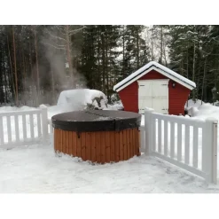 Kylpytynnyri kaasukamiinalla SpaDealers City-Palju Arctic 4-6 hlöä 1200l brown/graphite black