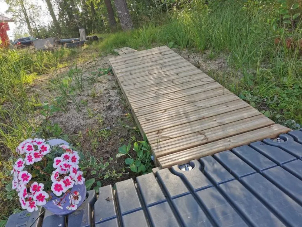 Käyntisilta 0,8x2,4 m Toriseva-laituriin