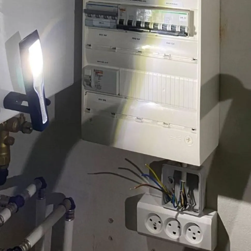 LED-työvalaisin Scangrip Mini Mag Pro 200 lm ladattava