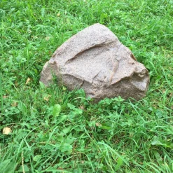 Maisemakivi Taidekivi D-30 Ø30cm punainen lasikuitua