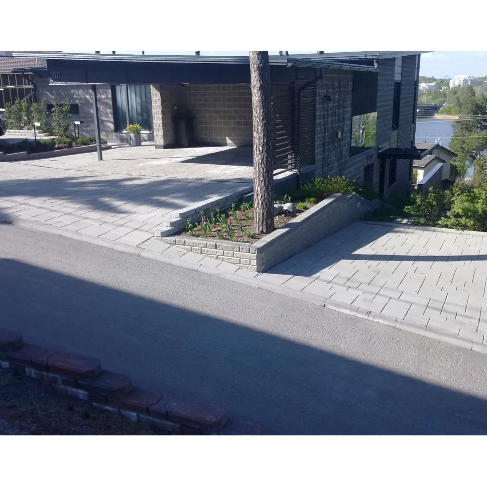 Muurikivi Beto-vallimuuri peruspari 560x200x100 mm harmaa