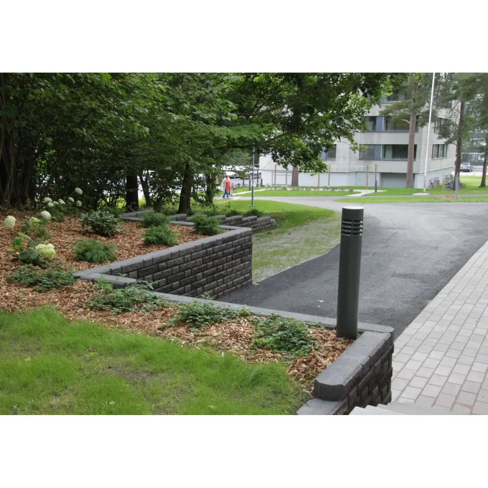 Muurikivi Beto-vallimuuri peruspari 560x200x100 mm musta