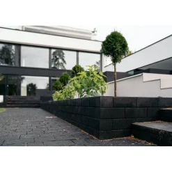 Muurikivi 300x150x120 mm sileä musta