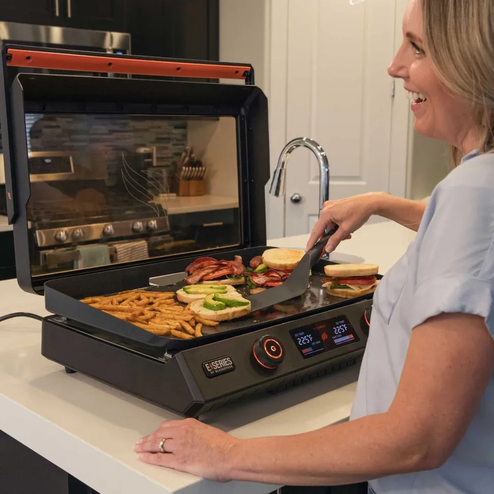 Parilagrilli Blackstone E-sarja 22", sähkö