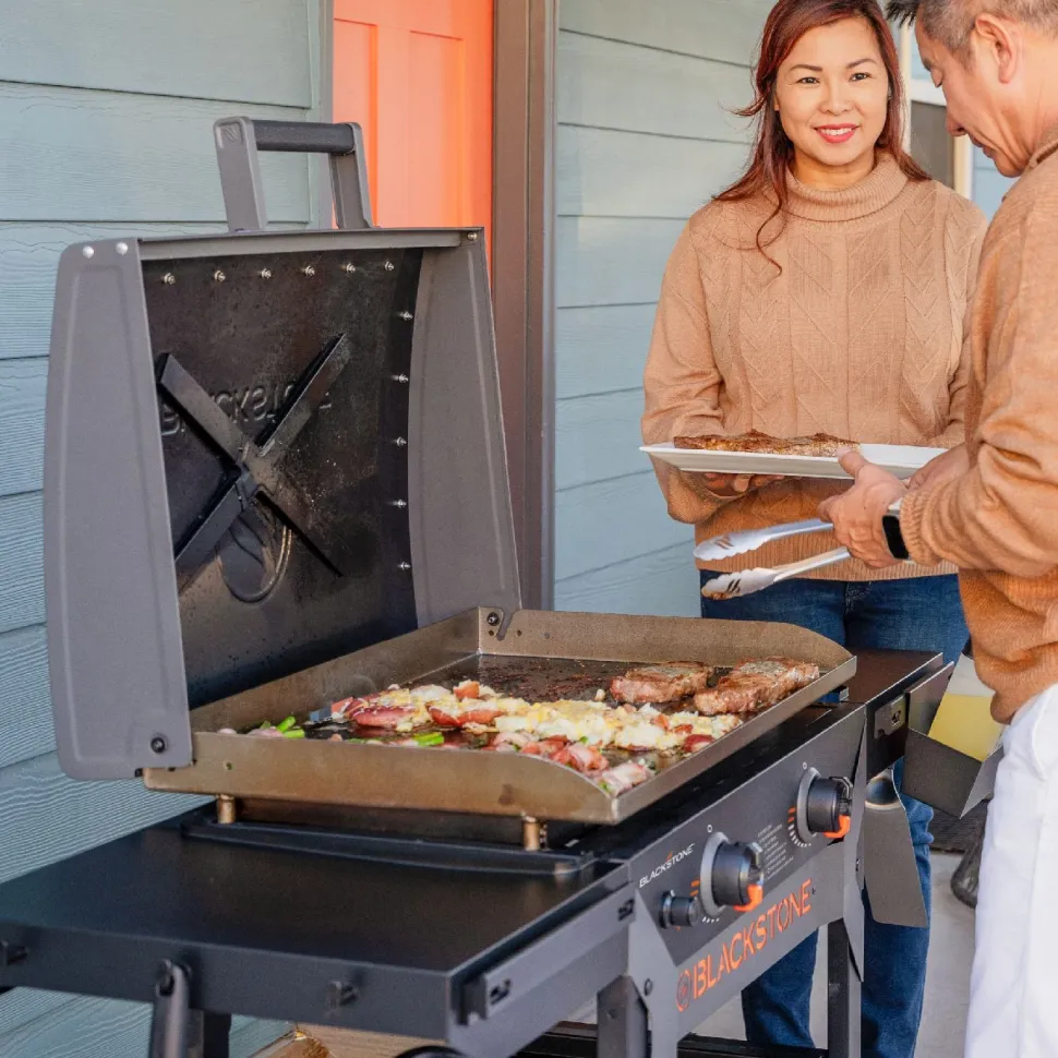 Parilagrilli Blackstone 28'' Omnivore Iron Forge, kaasu, 2 poltinta