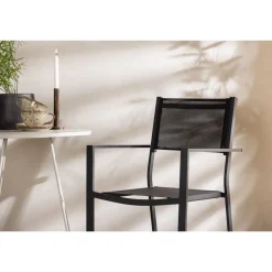 Parvekeryhmä Venture Home, ø60cm beige Bacong-pöytä + 2 mustaa, pinottavaa Copacabana-tuolia