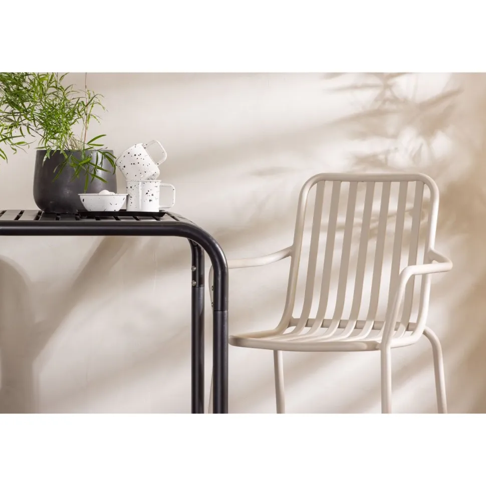 Parvekeryhmä Venture Home, 70x70cm beige Borneo-pöytä + 2 beigeä Peking-tuolia