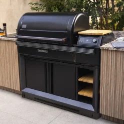 Pellettigrilli Traeger Timberline XL Int, induktioliesi, WiFi