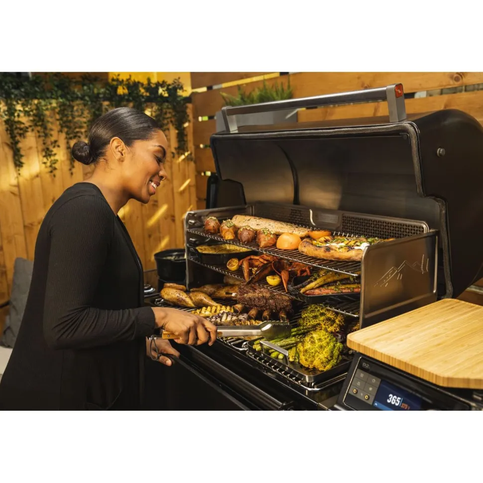 Pellettigrilli Traeger Timberline XL Int, induktioliesi, WiFi