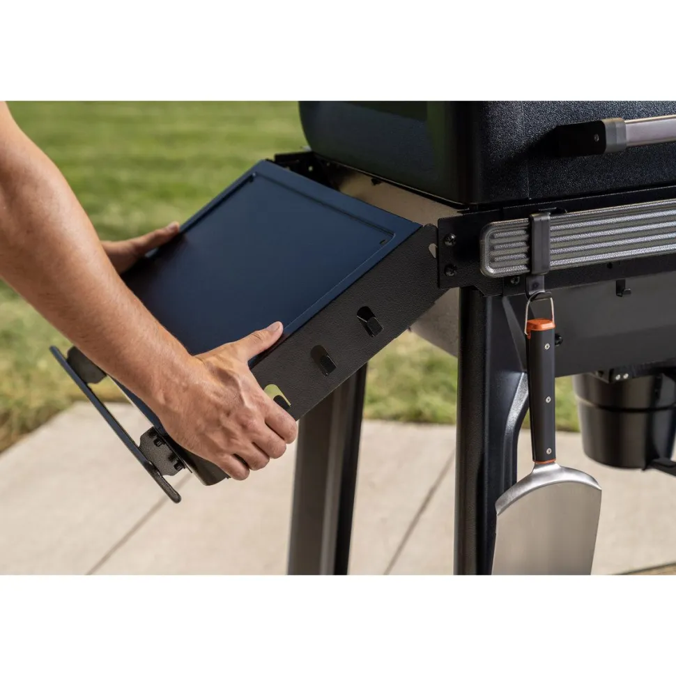 Pellettigrilli Traeger Woodridge Pro, musta