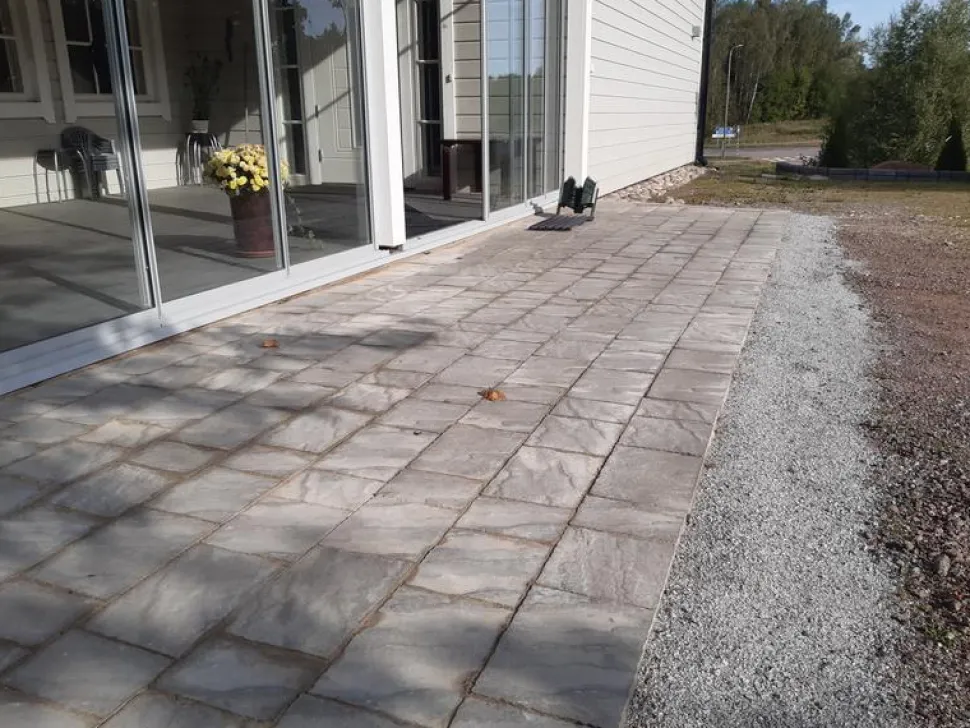 Pihakivisarja Rudus Torino-kivet 60 mm profiloitu harmaa