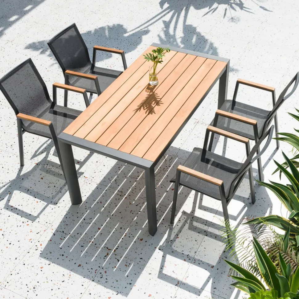 Puutarhakalustesetti Home4You TAMPERE pöytä ja 4 tuolia