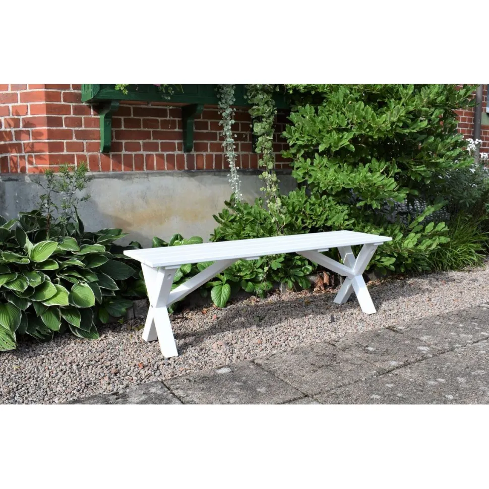 Puutarhapenkki Baltic Garden Scottsdale 140cm er värejä