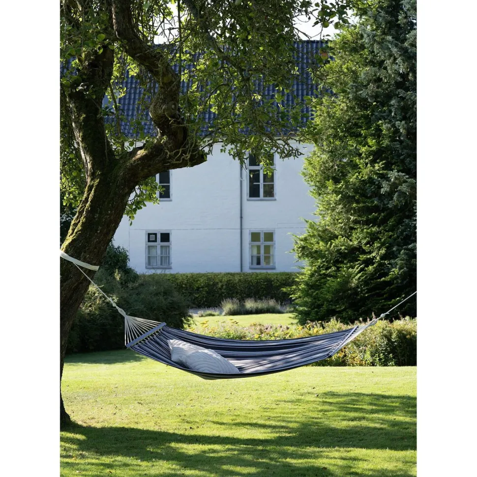 Riippumatto House Nordic Lamia, musta/harmaa