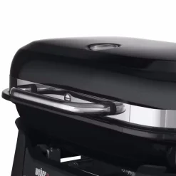Sähkögrilli Weber Lumin Compact jalustalla