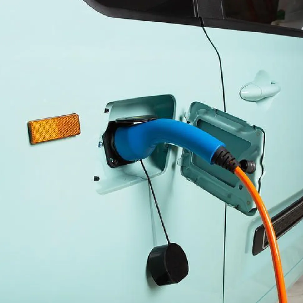 Täyssähköauto Kontio Motors BigBear